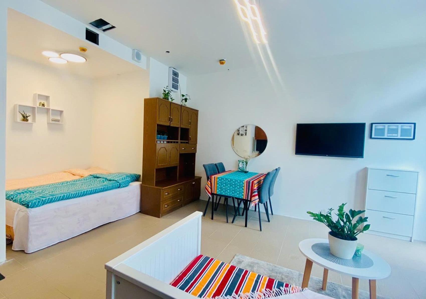 Green Studio Praha 2 L Ground Floor Free Parking Exterior foto
